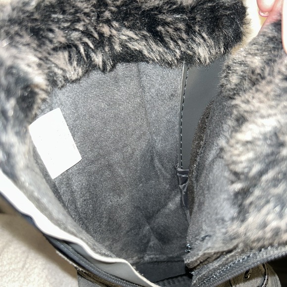 Lands End Womens Squall Boots,Size 9 1/2 B,Gray Black Mid Calf Bungee, 511644 - Picture 10 of 16